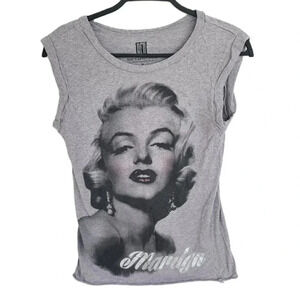 Red Carpet Noir Marilyn Monroe Graphic Tee